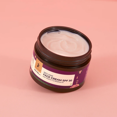 كريم الوجه PILGRIM Red Vine SPF30 50 جرام