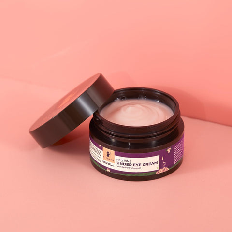 Pilgrim Red Vine, Retinol & Vitamin C Under Eye Cream for dark circles 30gm