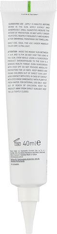 بيوبالانس أكنسون فيس مات أكوا SPF 50+ ملون (40 مل)